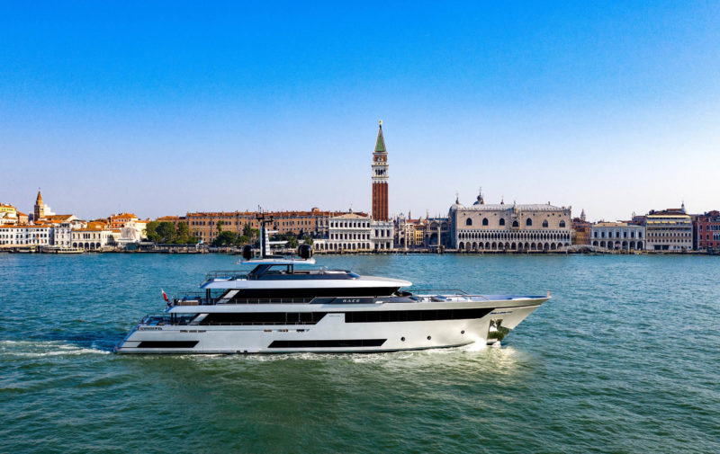 Riva_50METRI_Cruising-0001_41583